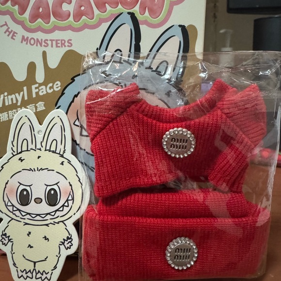 LABUBU POP MART The Monsters Exciting Macaron Vinyl Face Limited Edition cream - Picture 4 of 9